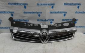Piese auto din dezmembrari Grile capota Opel Astra H