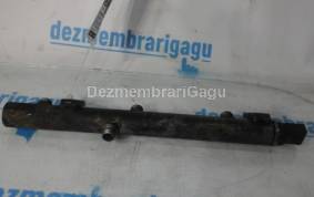 Piese auto din dezmembrari Rampa injectoare Mercedes S-class / 221-216