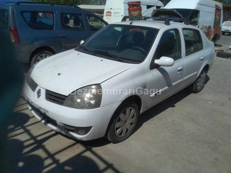 Dezmembrari auto Renault Clio Ii (1998-) - poza 1