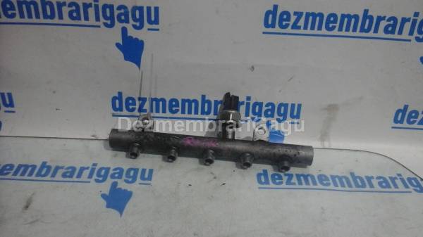 De vanzare rampa injectoare PEUGEOT 407, 2.0 Diesel, 100 KW second hand