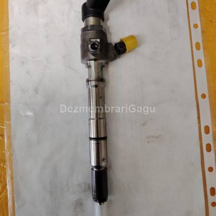 Injectoare Volkswagen Golf VI (5k1), 1.6 Diesel, 77 KW, caroserie Hatchback