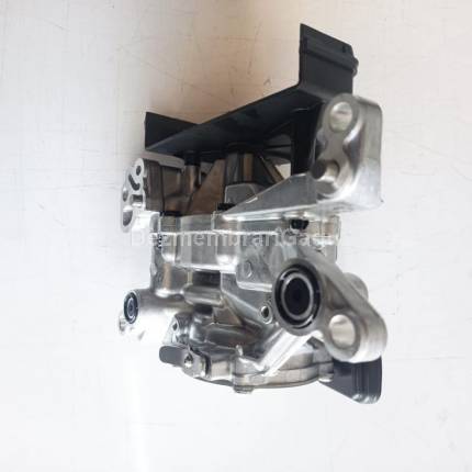 Pompa ulei Opel Astra J, 1.6 Diesel, 100 KW, caroserie Berlina