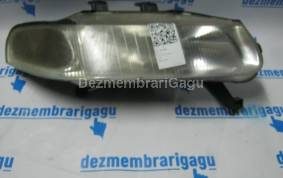 Piese auto din dezmembrari Far dreapta Rover 400