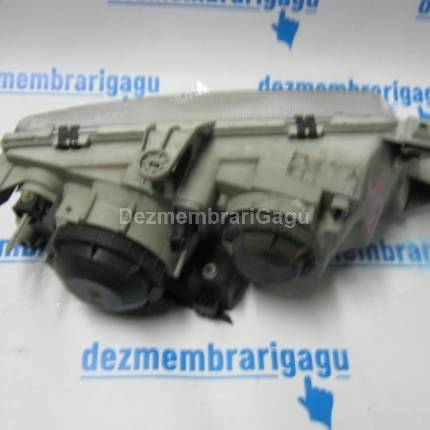Far stanga Saab 9-5