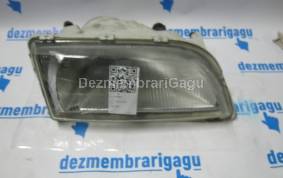 Piese auto din dezmembrari Far dreapta Volvo S40 I