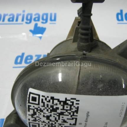 Proiector dreapta Volvo S60