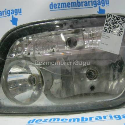 Far stanga Mercedes 100 Series