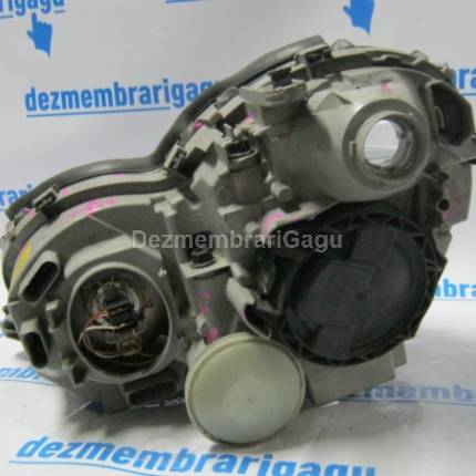 Far dreapta Mercedes C-class / 203 (2000-)