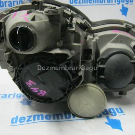 Far stanga Mercedes C-class / 203 (2000-)