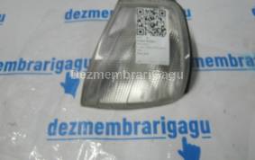 Piese auto din dezmembrari Semnal dreapta Mercedes C-class / 202