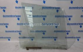 Piese auto din dezmembrari Geam usa ss Mitsubishi Galloper