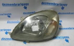 Piese auto din dezmembrari Far stanga Toyota Yaris / Cp10