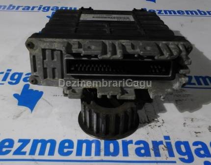 Calculator motor ecm ecu Volkswagen Golf III (1991-1998), 2.0 Benzina, 85 KW, caroserie Hatchback