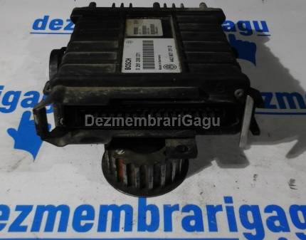 Calculator motor ecm ecu Volkswagen Passat / 3a (1988-1997), 1.8 Benzina, 66 KW, caroserie Break