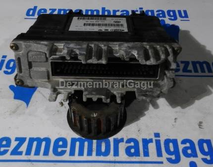 Calculator motor ecm ecu Volkswagen Polo (1994-2001), 1.4 Benzina, 44 KW, caroserie Hatchback