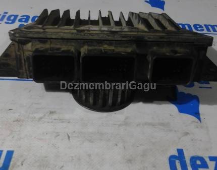 Calculator motor ecm ecu Dacia Logan, 1.5 Diesel, 48 KW, caroserie Berlina