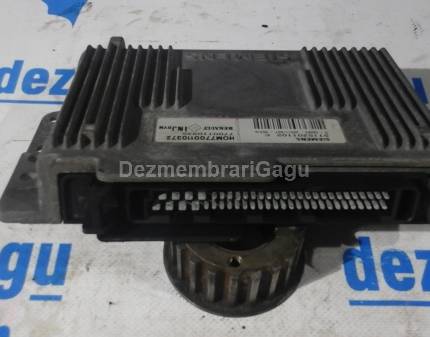 Calculator motor ecm ecu Renault Clio Ii (1998-), 1.6 Benzina, 66 KW, caroserie Hatchback