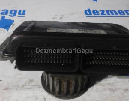 Calculator motor ecm ecu Renault Clio Ii (1998-), 1.2 Benzina, 43 KW, caroserie Hatchback