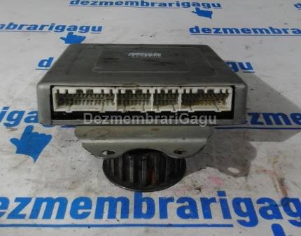 Calculator motor ecm ecu Mitsubishi Carisma, 1.6 Benzina, 73 KW, caroserie Hatchback