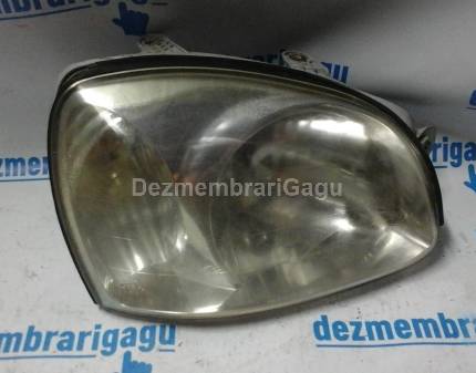 Far dreapta Hyundai Santa Fe (2001-2006)