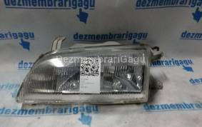Piese auto din dezmembrari Far stanga Suzuki Swift Ii
