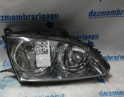 Far dreapta Toyota Avensis / T22 (1997-2003)