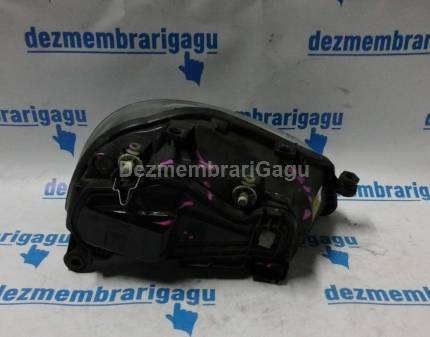 Far stanga Seat Arosa