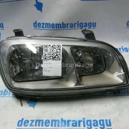 Far dreapta Toyota Rav 4 Ii (2000-)