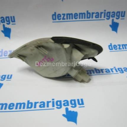 Semnal dreapta Mitsubishi Space Star