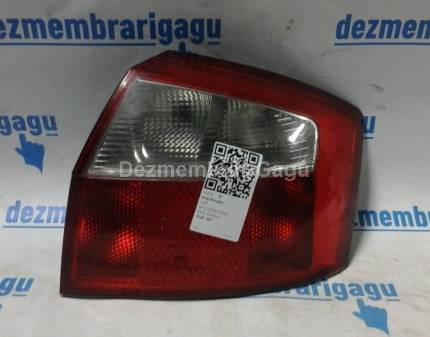 Stop dreapta Audi A4 Ii (2000-2004)