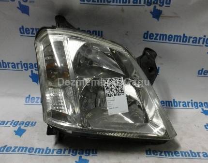 Far dreapta Opel Meriva