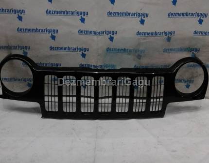 Grile capota Jeep Cherokee