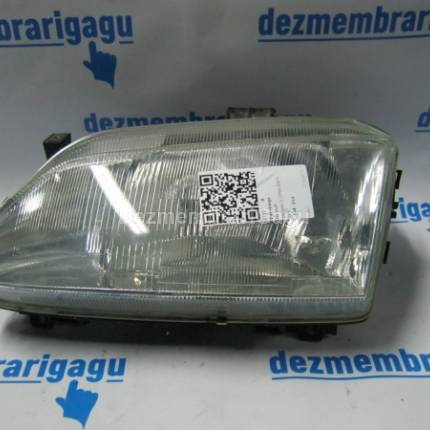 Far stanga Renault Megane I (1996-2003)