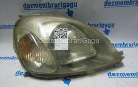 Piese auto din dezmembrari Far dreapta Toyota Yaris / Cp10