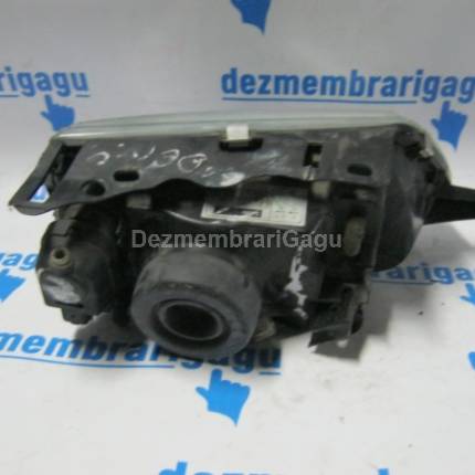 Far stanga Citroen Saxo