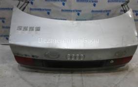 Piese auto din dezmembrari Stop dreapta haion Audi 80