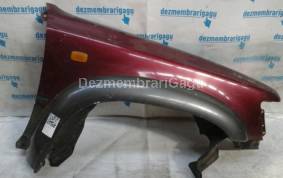 Piese auto din dezmembrari Aripa dreapta fata Toyota Hilux