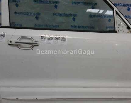 Broasca usa dreapta Mitsubishi Pajero III (2000-)