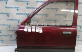 Piese auto din dezmembrari Macara geam sf Toyota Hilux