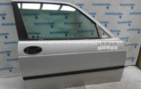 Piese auto din dezmembrari Usa dreapta portiera dr Saab 900 Ii