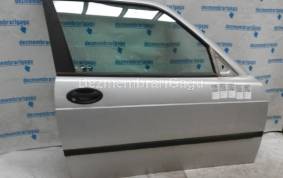Piese auto din dezmembrari Macara geam dreapta Saab 900 Ii