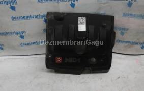 Piese auto din dezmembrari Capac motor Citroen Xsara Picasso