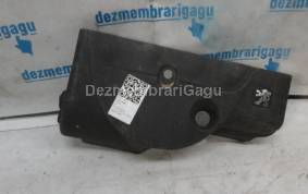 Piese auto din dezmembrari Capac motor Peugeot 206