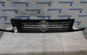 Piese auto din dezmembrari Grile capota Mercedes Vito / W638