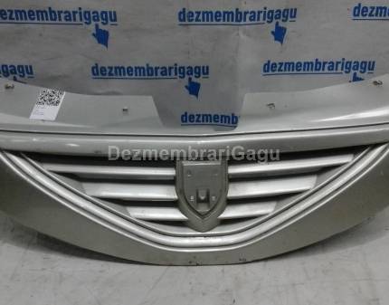 Grile capota Dacia Logan