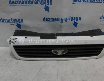 Grile capota Daewoo Cielo