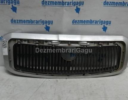 Grile capota Skoda Suberb (3u4)