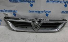 Piese auto din dezmembrari Grile capota Opel Vectra B