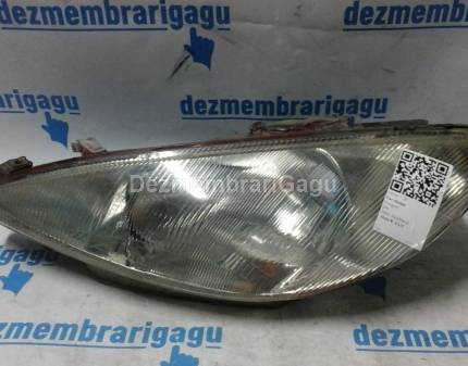 Far stanga Peugeot 206