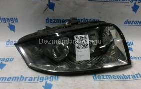 Piese auto din dezmembrari Far dreapta Audi A2